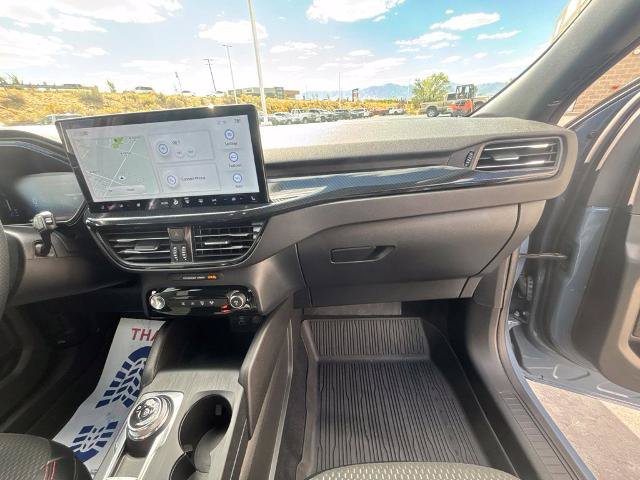 Certified 2023 Ford Escape ST-Line w/ Tech Pack #1 AWD/4WD image 28