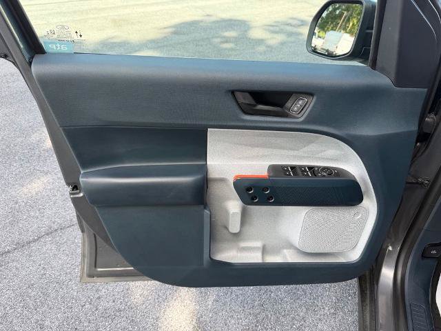 Certified 2022 Ford Maverick XLT FWD image 13