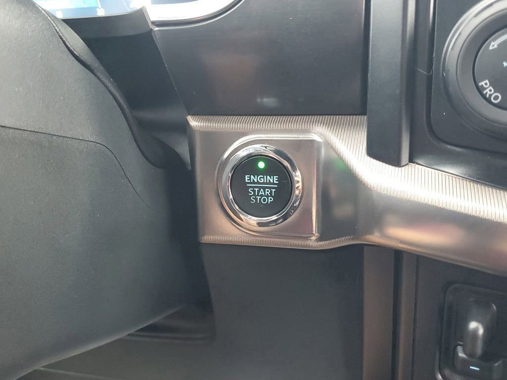 Certified 2023 Ford F150 Raptor image 25