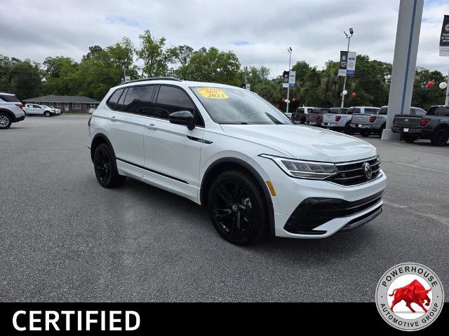 Used 2023 Volkswagen Tiguan SE R-Line FWD image 9