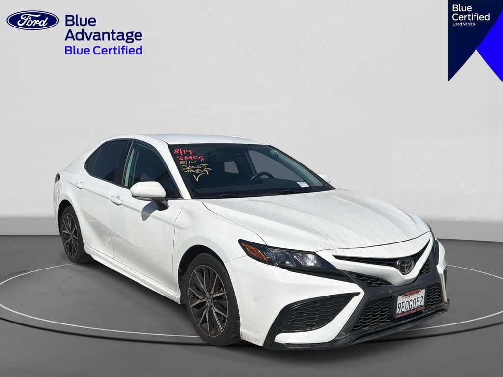 Used 2023 Toyota Camry SE w/ Convenience Package FWD image 5