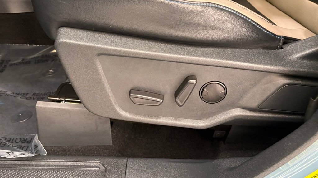 Certified 2022 Ford Bronco Wildtrak AWD/4WD image 16