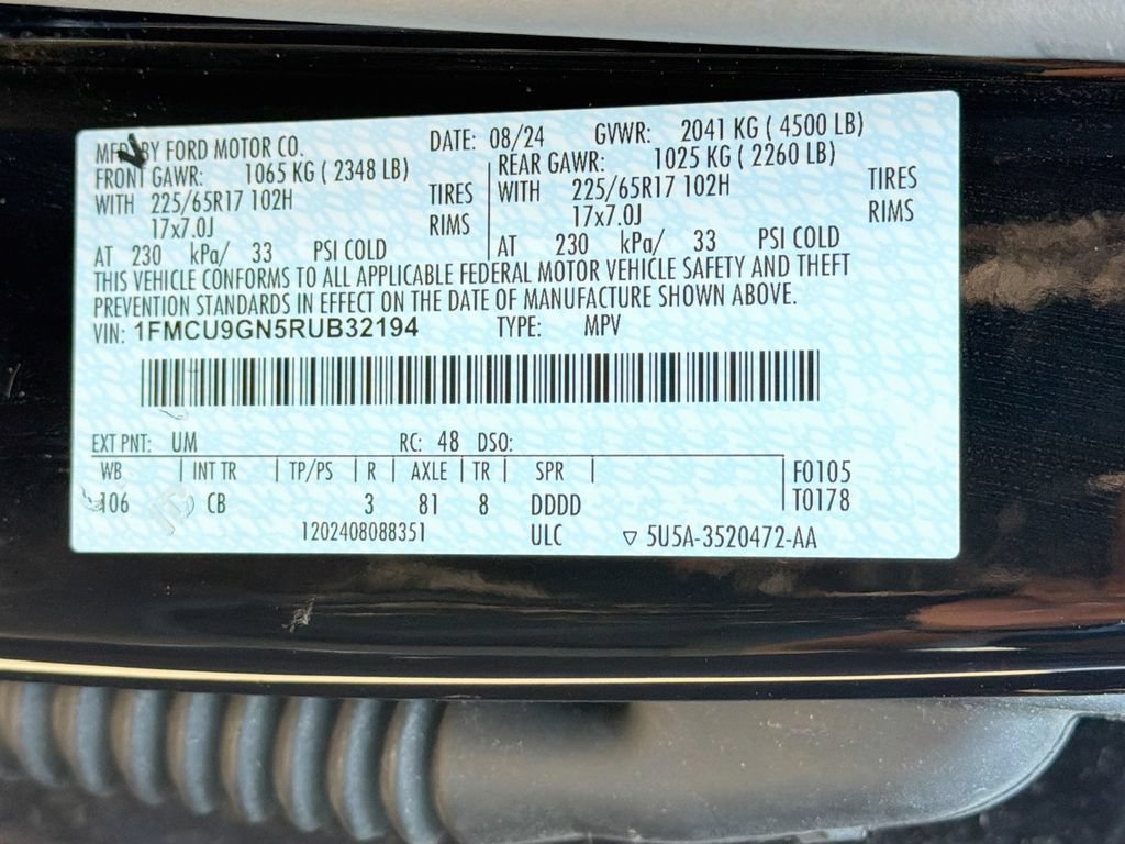 Certified 2024 Ford Escape Active AWD/4WD image 32