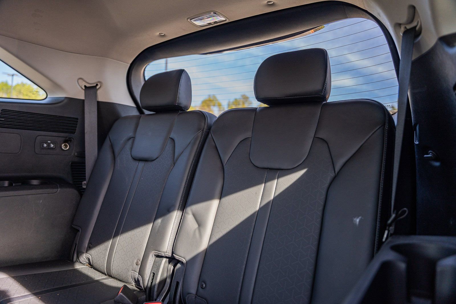 Used 2023 Kia Sorento X-Line EX image 20