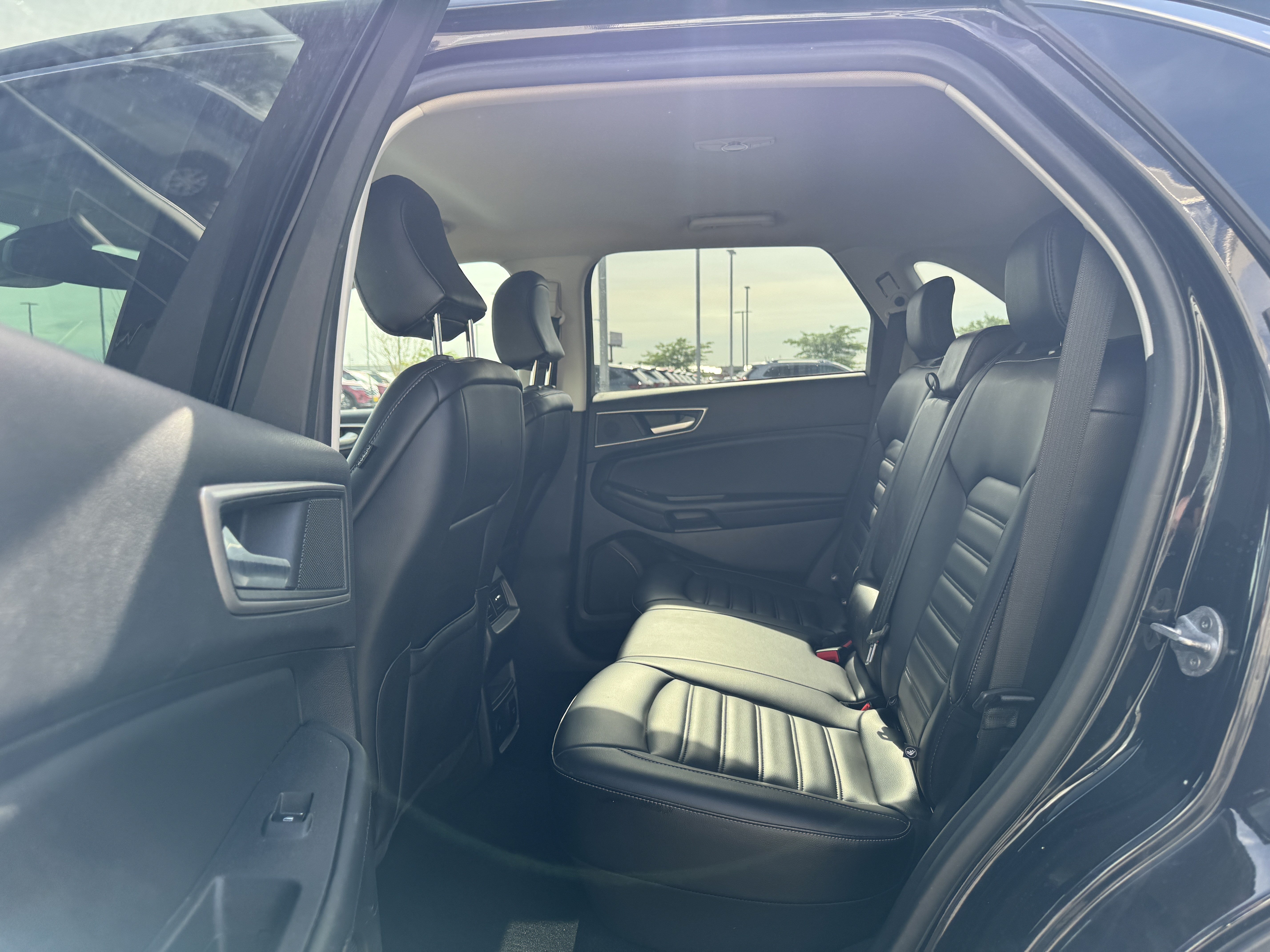 Certified 2024 Ford Edge SEL w/ Convenience Package AWD/4WD image 6