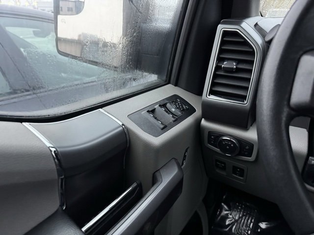 Certified 2020 Ford F150 XLT w/ Equipment Group 302A Luxury image 32