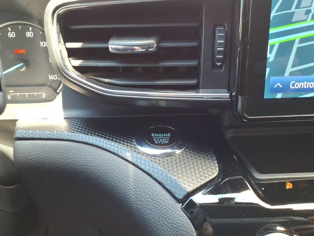 Certified 2023 Ford Explorer ST-Line AWD/4WD image 25