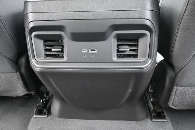 Used 2024 Chevrolet Silverado 1500 LT Trail Boss w/ Protection Package AWD/4WD image 32