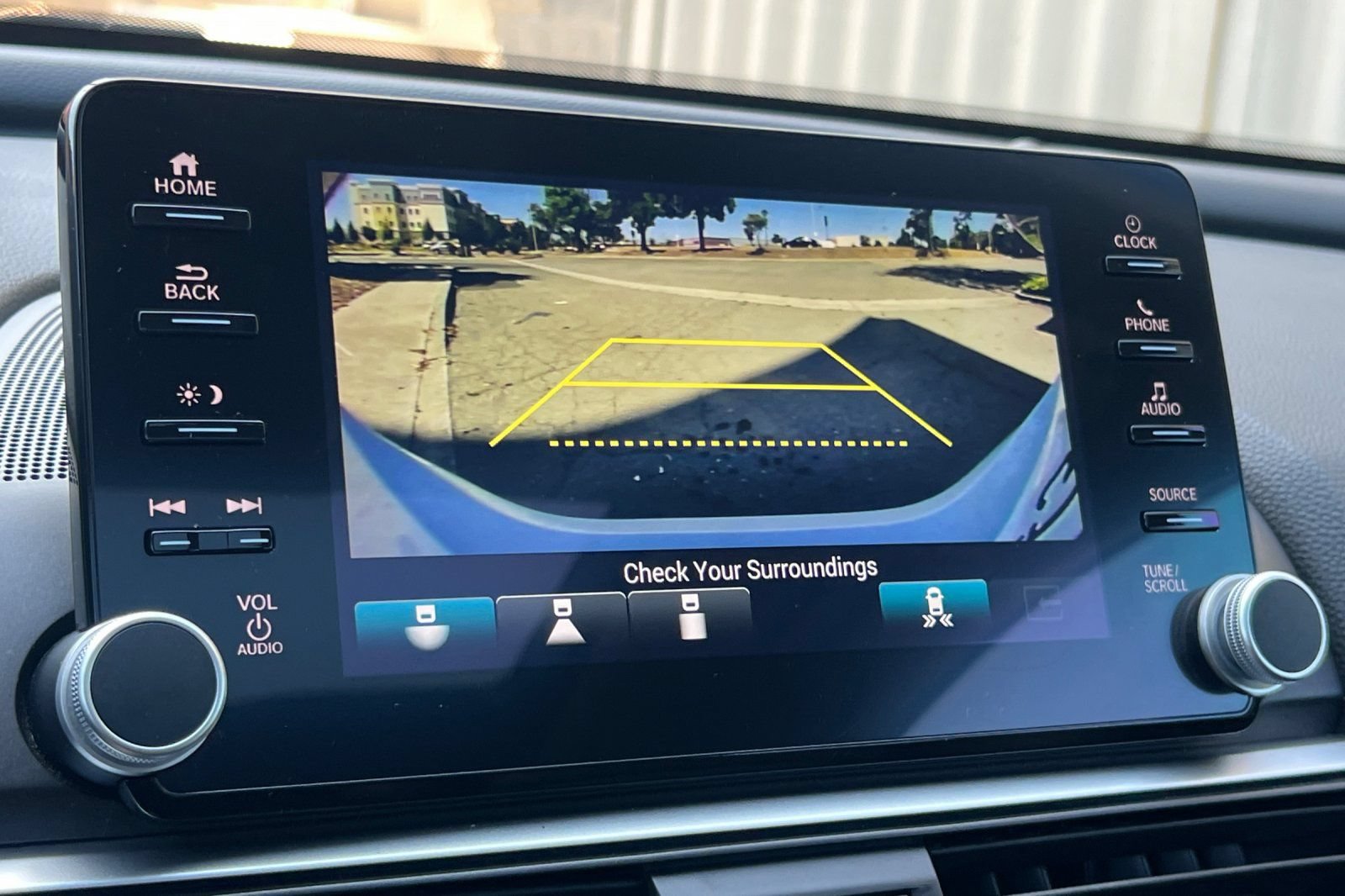 Used 2022 Honda Accord EX-L image 26