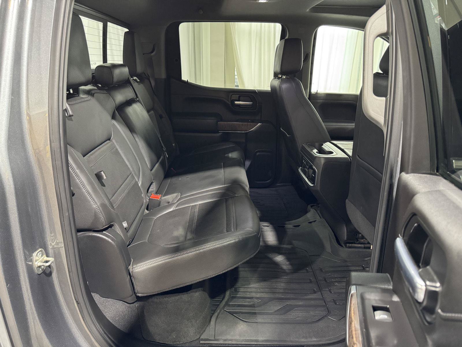 Used 2020 GMC Sierra 1500 Denali w/ Denali Ultimate Package AWD/4WD image 28