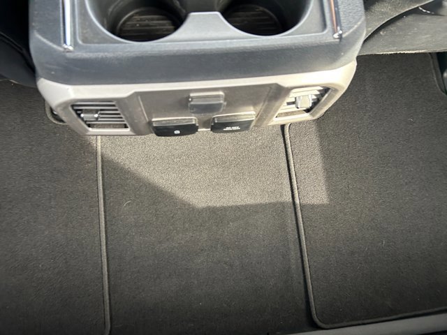 Certified 2022 Ford F350 Lariat w/ Lariat Ultimate Package image 33