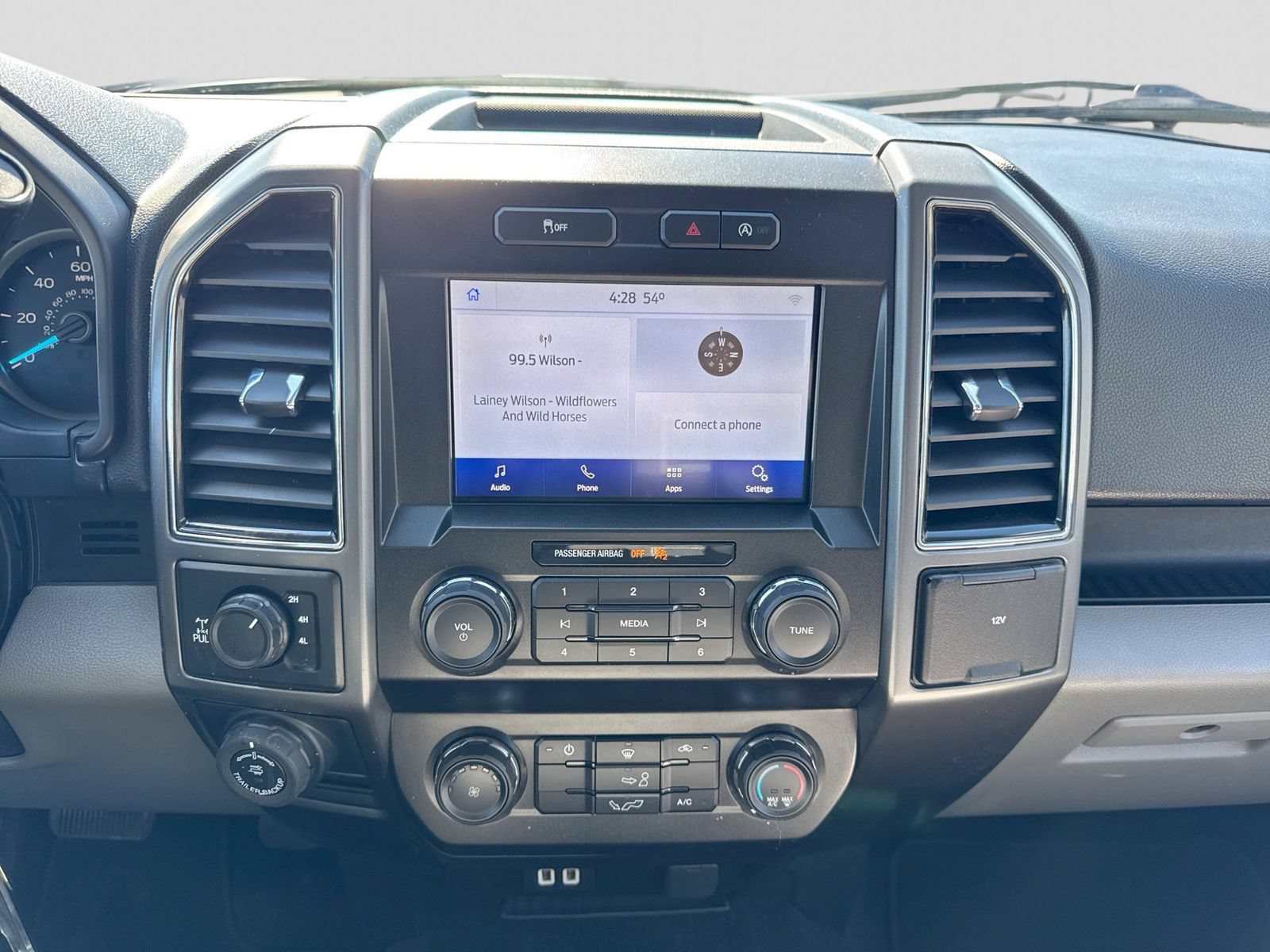Certified 2020 Ford F150 XLT w/ XTR Package AWD/4WD image 30