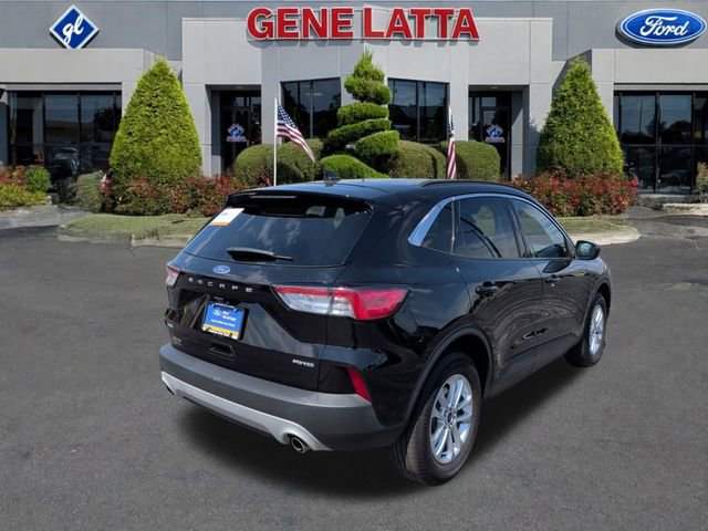 Certified 2022 Ford Escape SE w/ Cold Weather Package AWD/4WD image 7