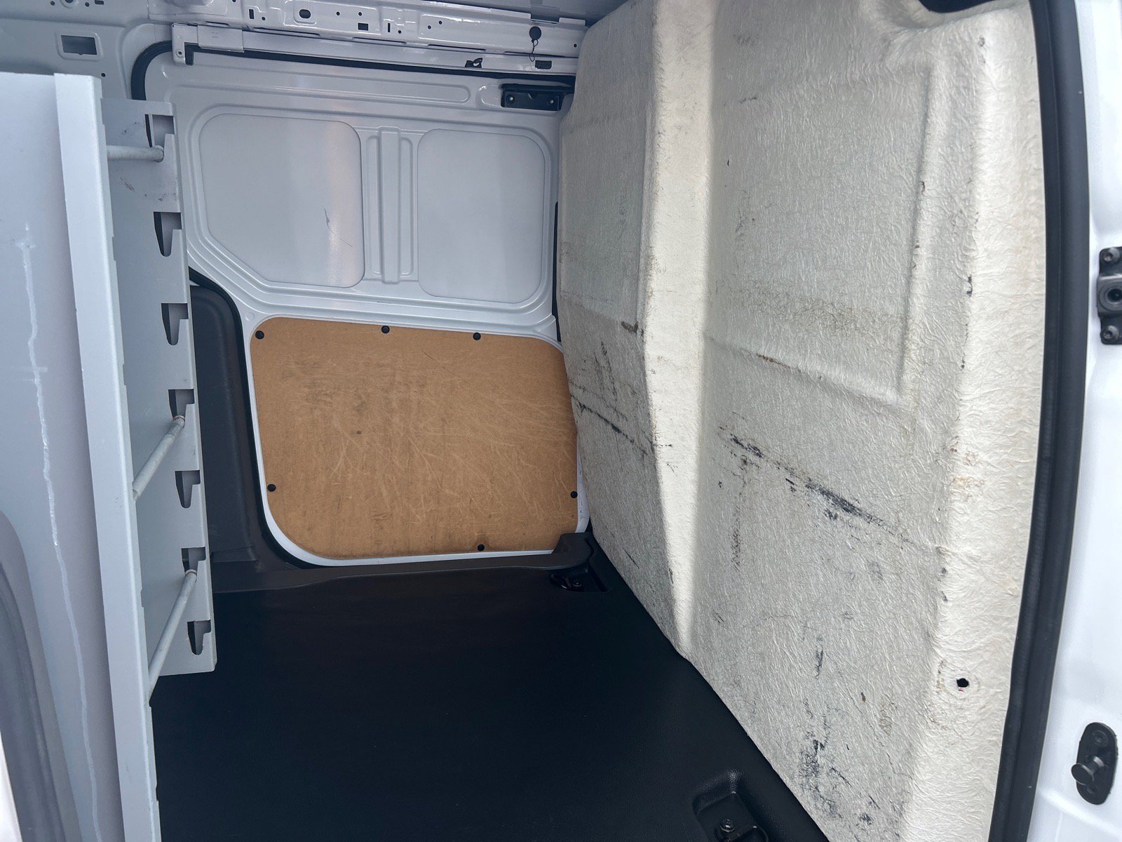 Certified 2022 Ford Transit Connect XL w/ CNG/LPG Engine Prep Package FWD image 18