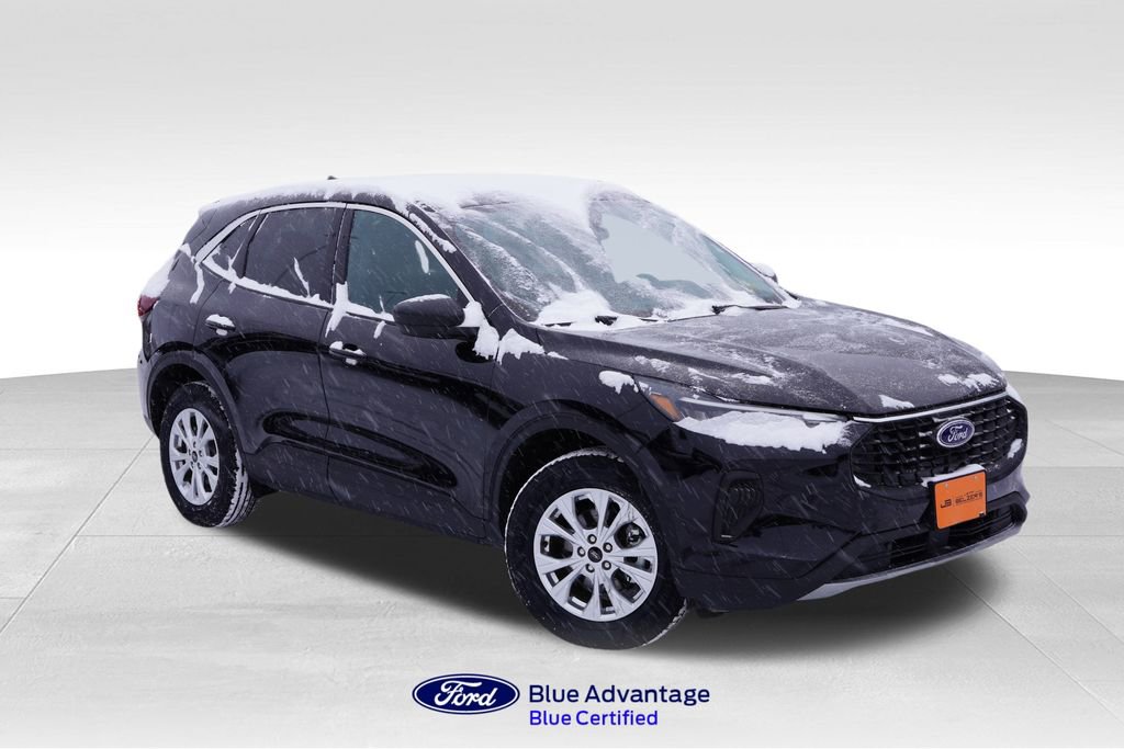 Certified 2024 Ford Escape Active image 1