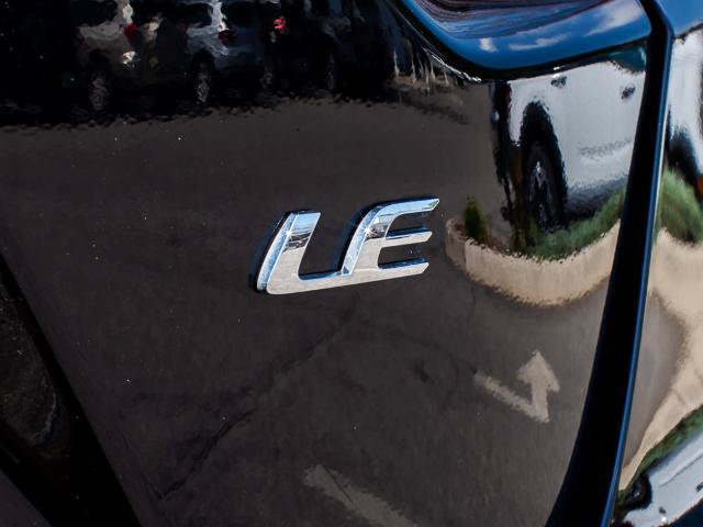 Used 2025 Toyota Corolla LE FWD image 11