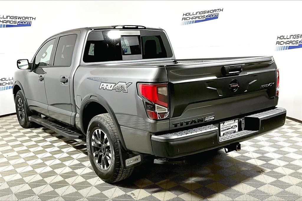 Used 2021 Nissan Titan PRO-4X w/ Pro-4x Convenience Package image 8