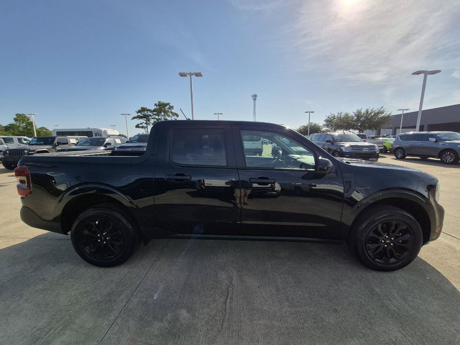 Certified 2024 Ford Maverick XLT w/ XLT Luxury Package AWD/4WD image 12