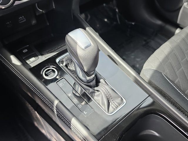 Used 2023 Nissan Kicks SV image 27