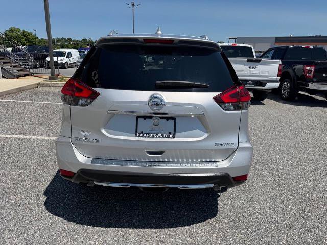 Used 2018 Nissan Rogue SV w/ Premium Package AWD/4WD image 7
