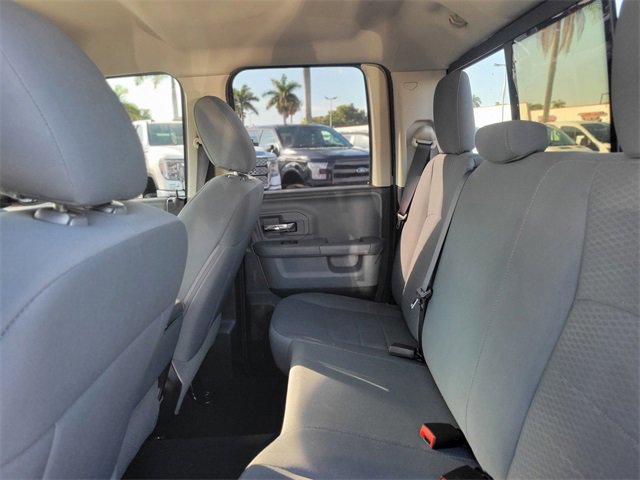 Used 2017 RAM 1500 Classic SLT image 9