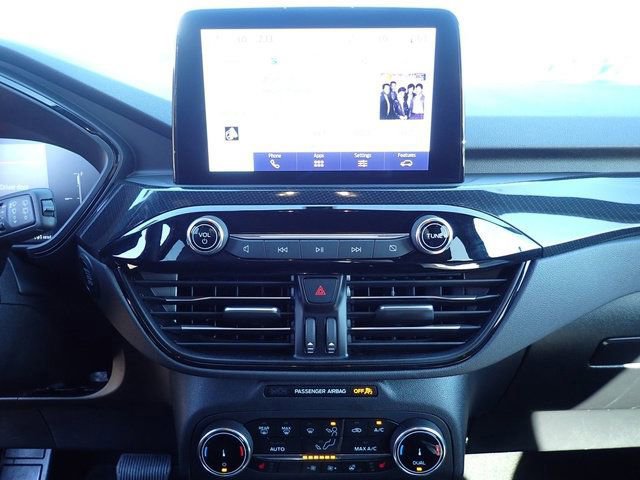 Certified 2025 Ford Escape ST-Line Select AWD/4WD image 28