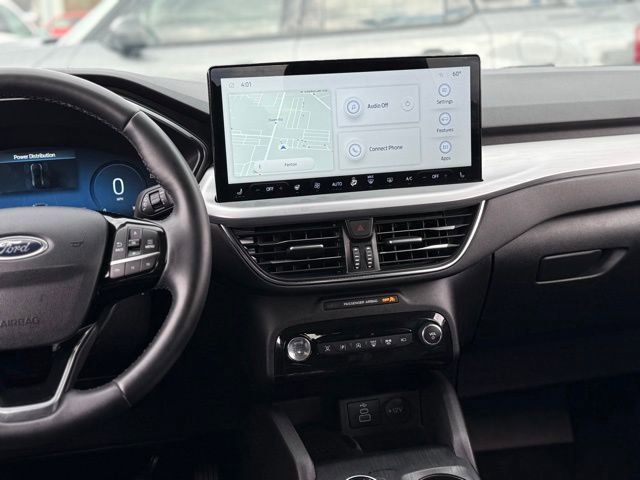 Certified 2024 Ford Escape Platinum image 24