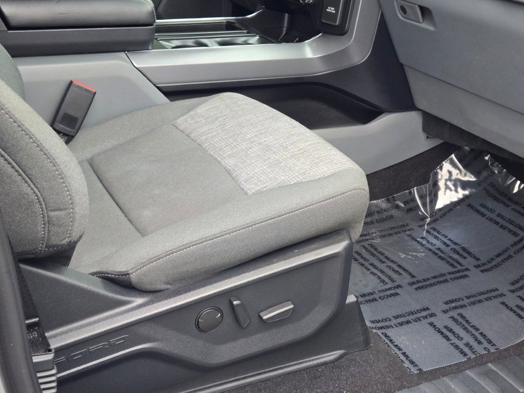 Certified 2022 Ford F150 XLT w/ Equipment Group 302A High image 6