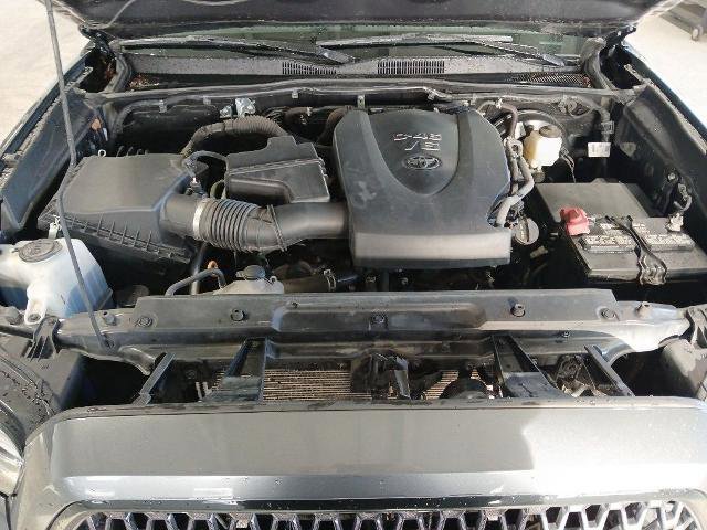 Used 2021 Toyota Tacoma Limited w/ Nightshade Package image 17