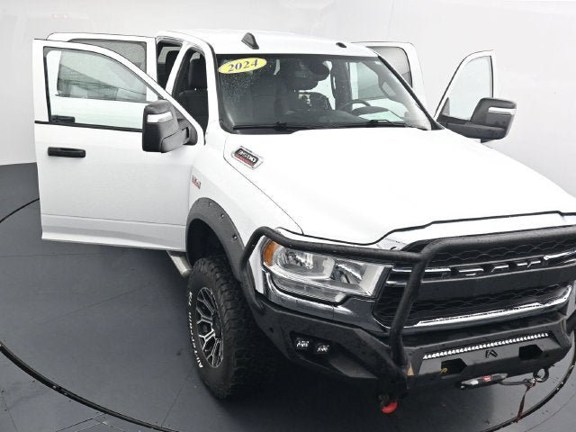 Used 2024 RAM 3500 Tradesman w/ Chrome Appearance Group AWD/4WD image 46