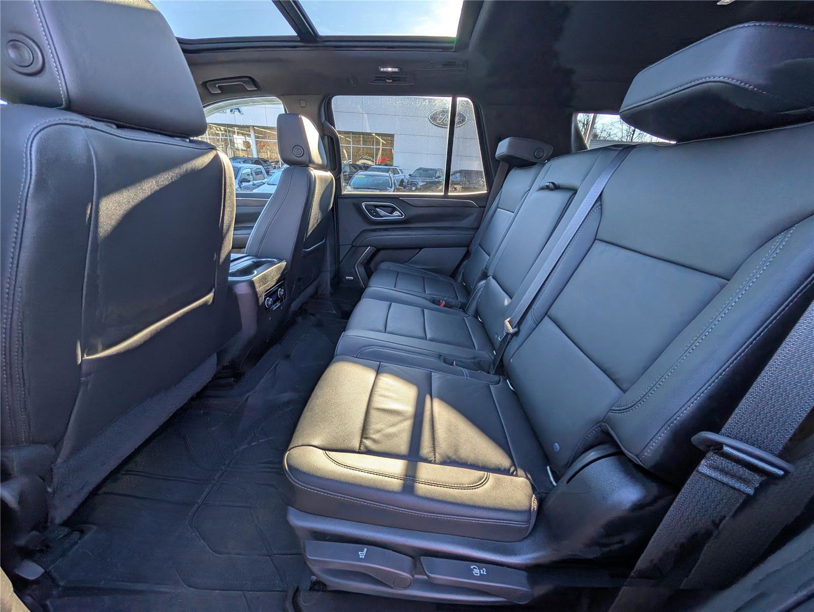 Used 2021 Chevrolet Tahoe LT image 16