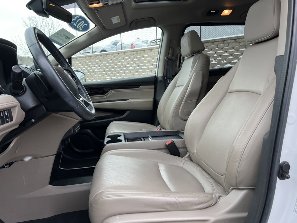 Used 2023 Honda Odyssey Touring image 10