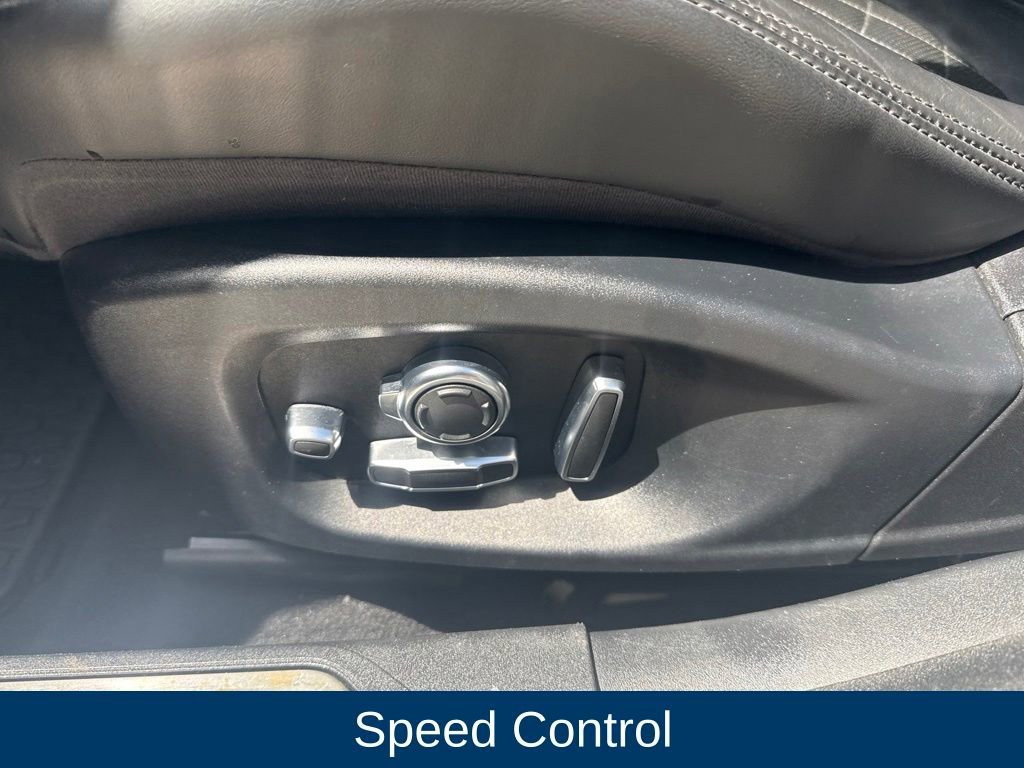 Used 2020 Jaguar XE S AWD/4WD image 14
