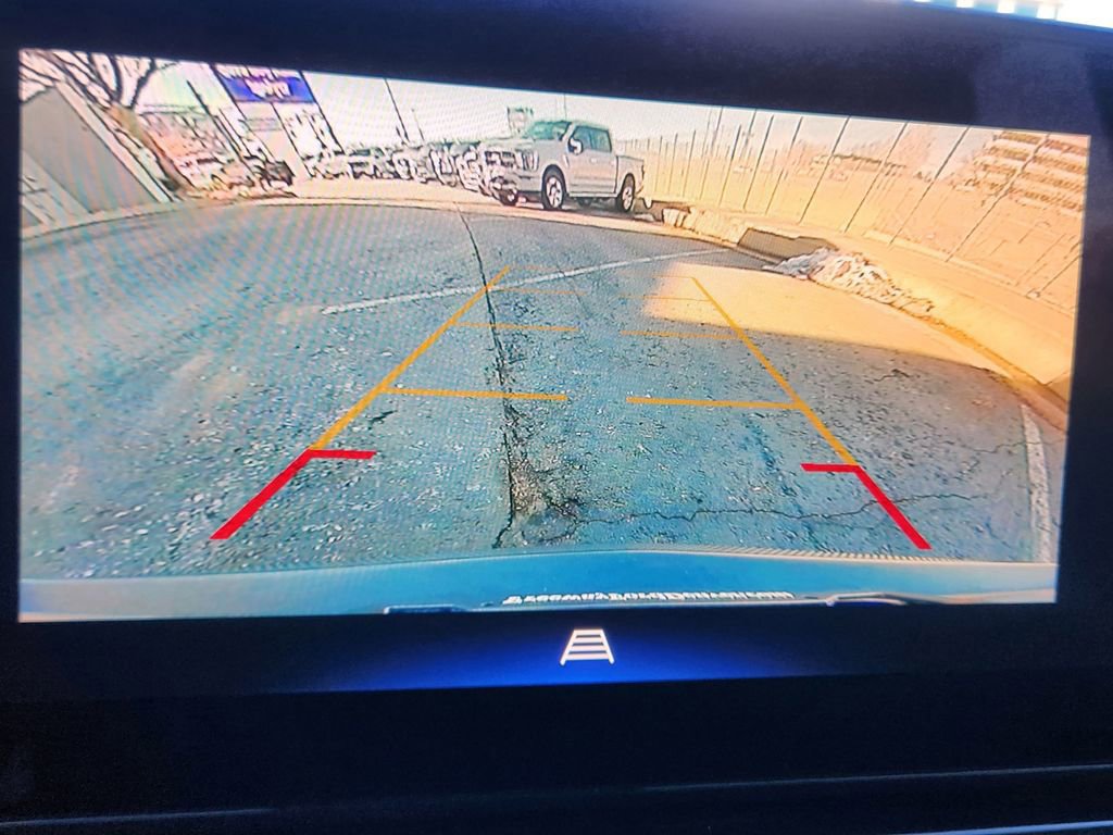 Used 2024 Chevrolet TrailBlazer RS w/ Driver Confidence Package image 25