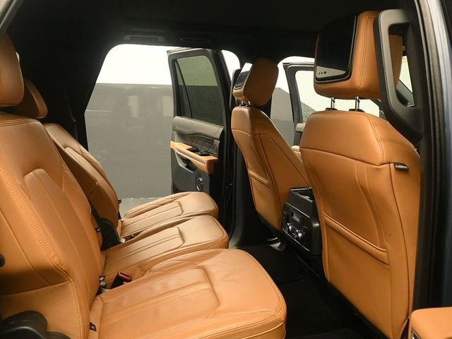 Certified 2022 Ford Expedition Max Platinum image 19
