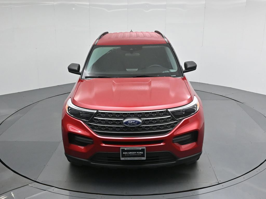 Certified 2024 Ford Explorer XLT image 29