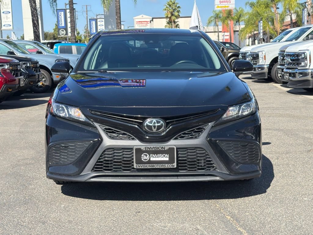 Used 2024 Toyota Camry SE w/ Blackout Package (TMS) FWD image 4