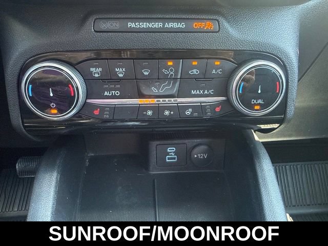 Certified 2022 Ford Escape SEL AWD/4WD image 31