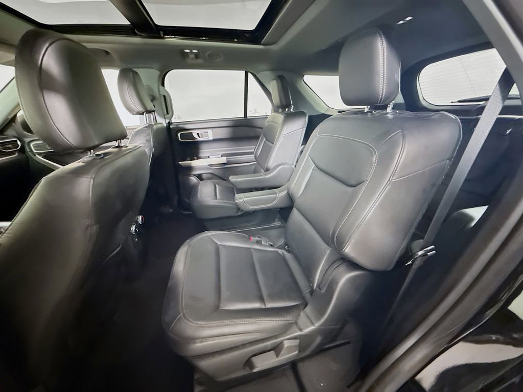 Certified 2023 Ford Explorer XLT w/ Equipment Group 202A image 25