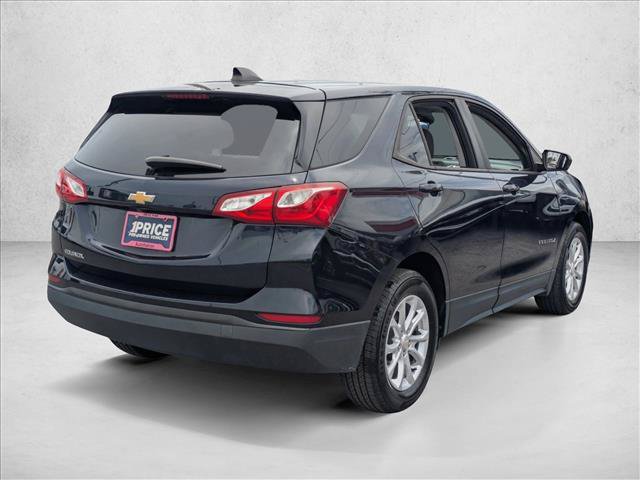 Used 2020 Chevrolet Equinox LS w/ LS Convenience Package FWD image 5