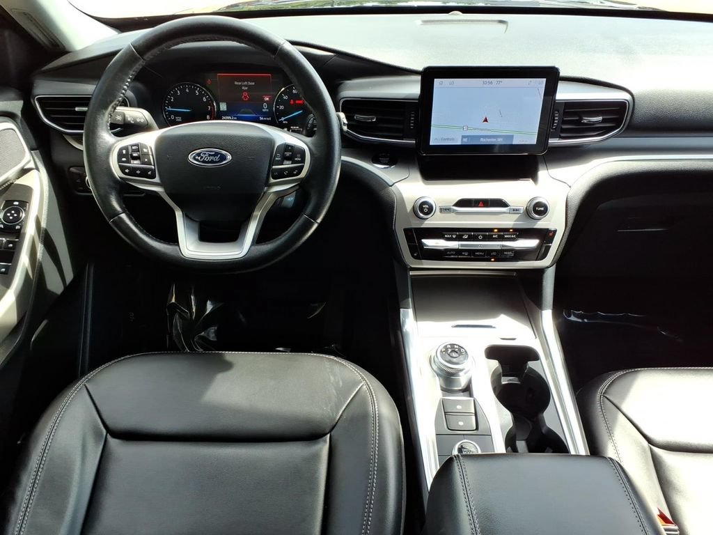 Certified 2023 Ford Explorer XLT w/ Equipment Group 202A AWD/4WD image 19