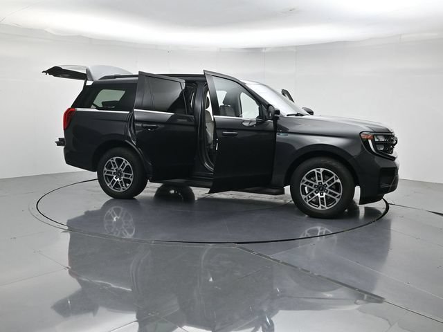 Certified 2025 Ford Expedition Active AWD/4WD image 58