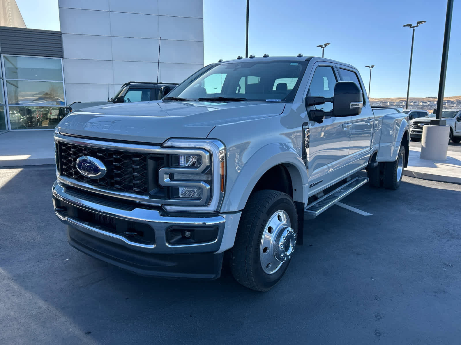 Certified 2025 Ford F450 Lariat w/ FX4 Off-Road Package image 2