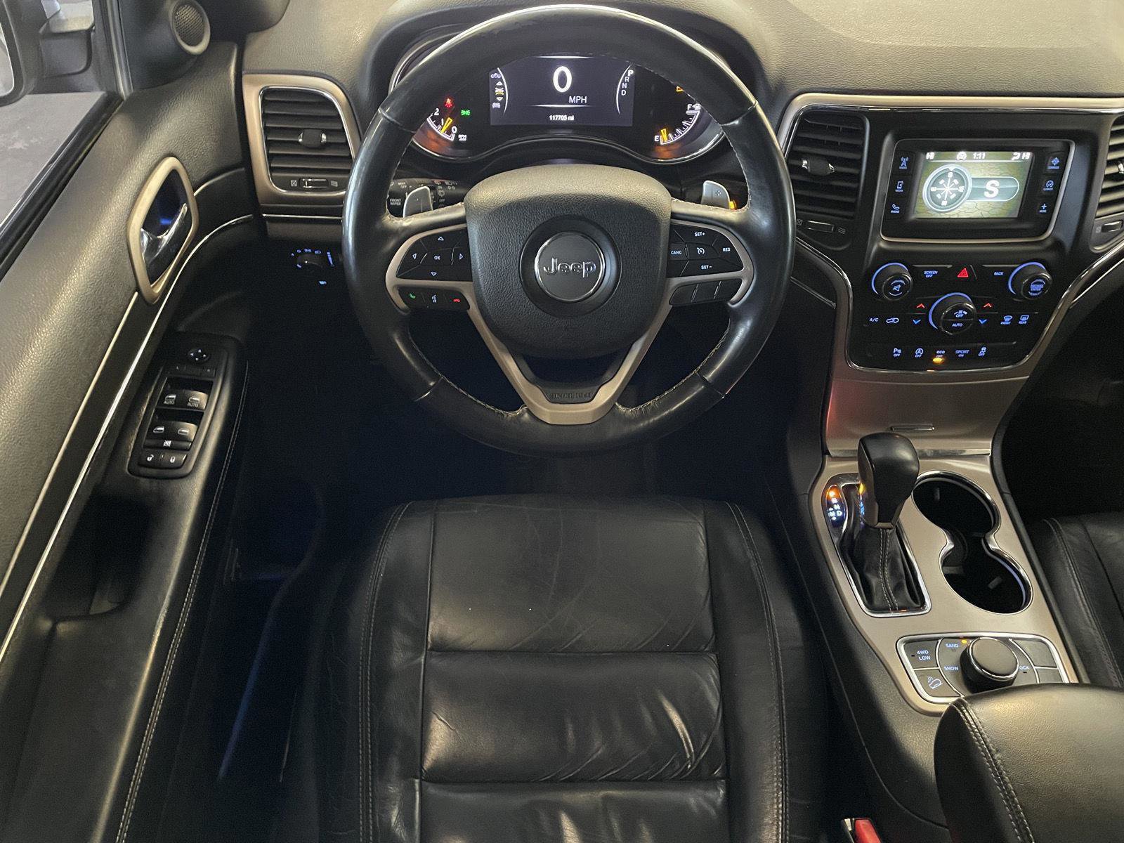 Used 2017 Jeep Grand Cherokee Limited image 5