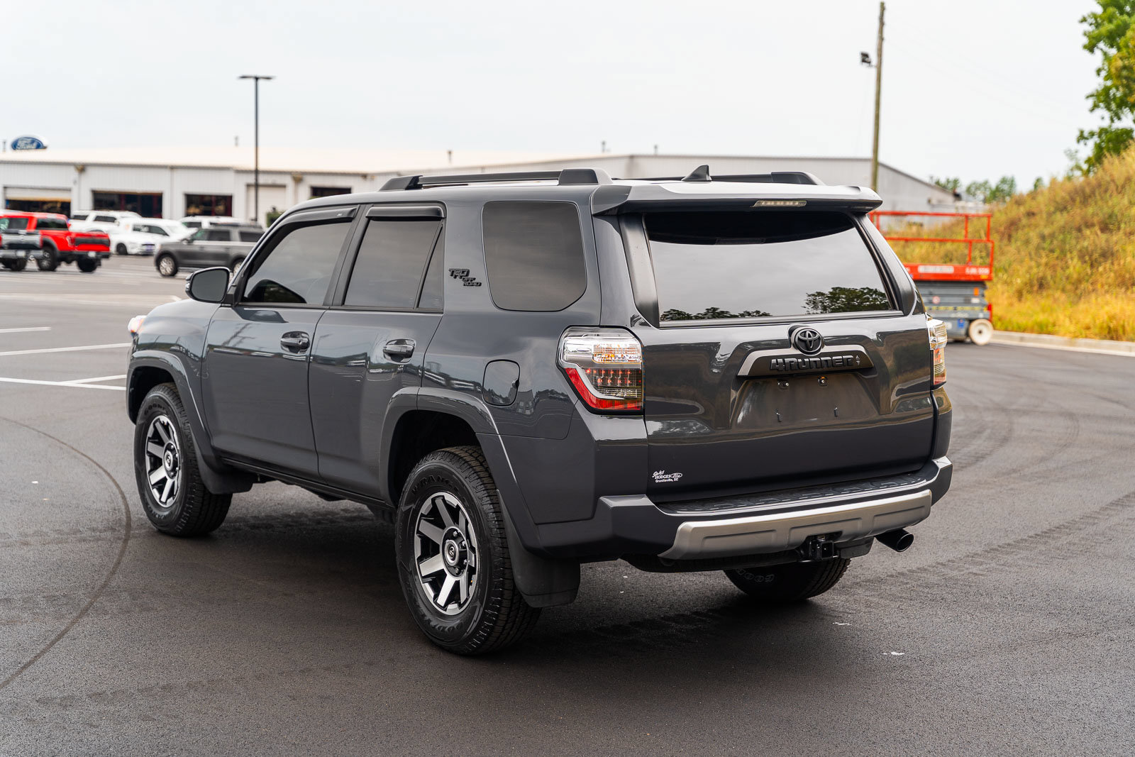 Used 2024 Toyota 4Runner TRD Off-Road Premium w/ Off Road Premium Plus Package AWD/4WD image 7