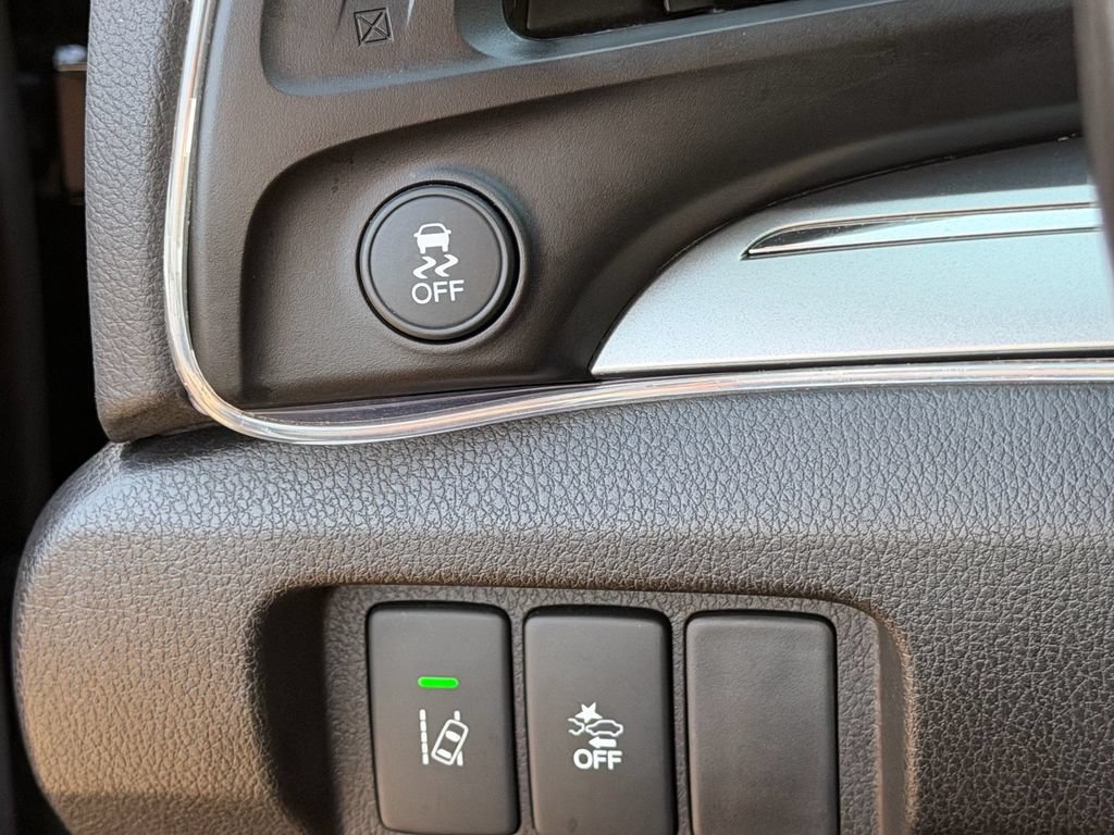 Used 2021 Acura ILX w/ Premium Package FWD image 25