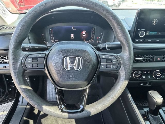 Used 2025 Honda Accord SE image 29