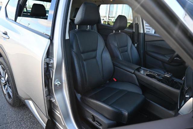 Used 2023 Nissan Rogue SL FWD image 26