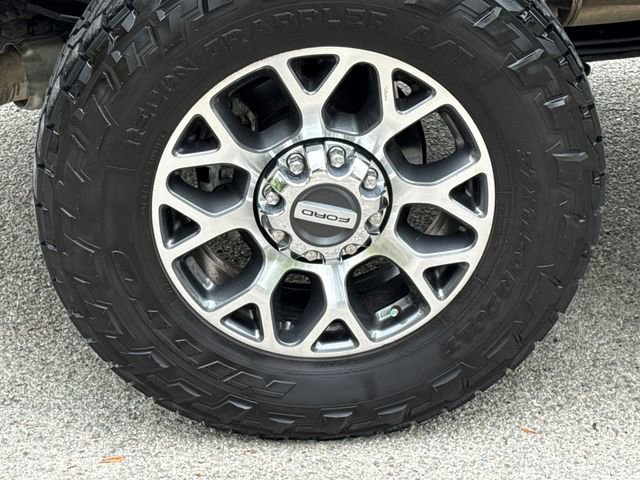 Certified 2021 Ford F250 Lariat w/ Lariat Value Package AWD/4WD image 10