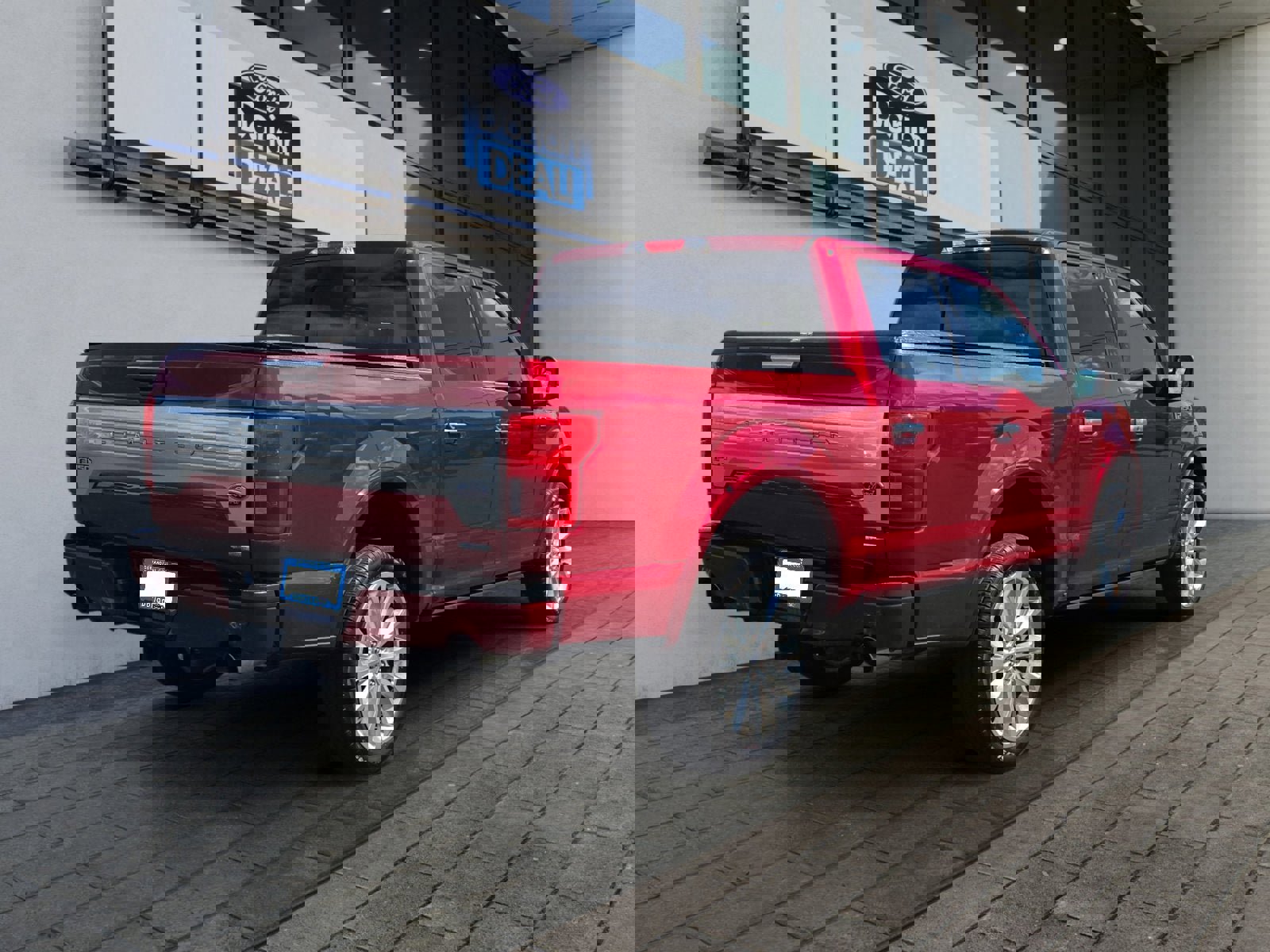 Certified 2019 Ford F150 Limited w/ Trailer Tow Package image 5